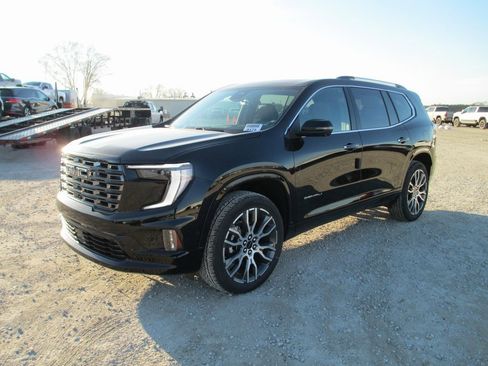 New 2026 GMC Acadia Denali Ultimate image 9