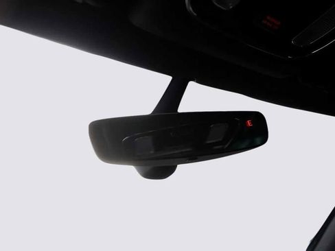 Used 2017 Bentley Mulsanne image 25