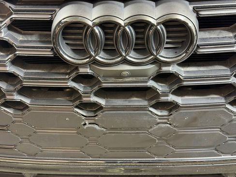 Used 2023 Audi SQ5 Premium Plus w/ Premium Plus Package AWD/4WD image 20