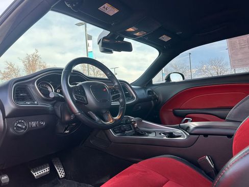 Used 2021 Dodge Challenger R/T Scat Pack w/ Plus Package image 25