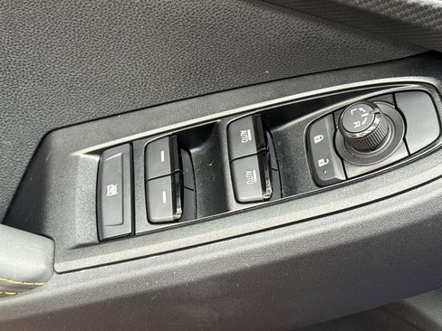 Used 2025 Subaru Crosstrek 2.5i Wilderness w/ Wilderness Package image 15