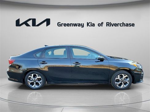Used 2020 Kia Forte LXS image 7