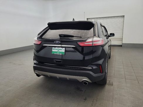 Used 2019 Ford Edge Titanium AWD/4WD image 7