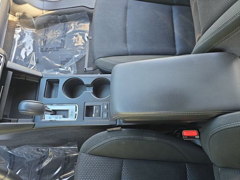 Used 2019 Subaru Outback 2.5i Premium image 23