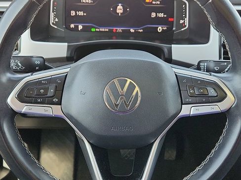 Used 2022 Volkswagen Atlas SE image 24