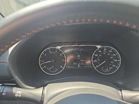 Used 2023 Nissan Sentra SR w/ Midnight Edition Package FWD image 23