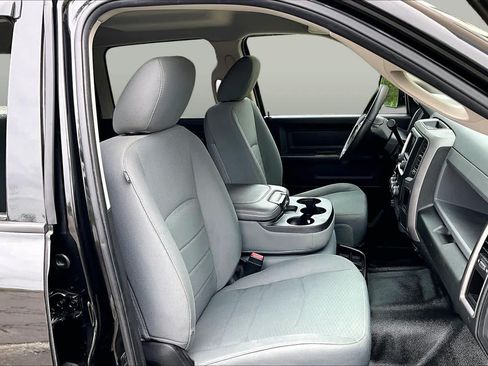 Used 2018 RAM 2500 Tradesman w/ Snow Chief Group AWD/4WD image 4