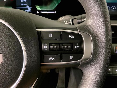 Certified 2025 Kia K5 LXS FWD image 19