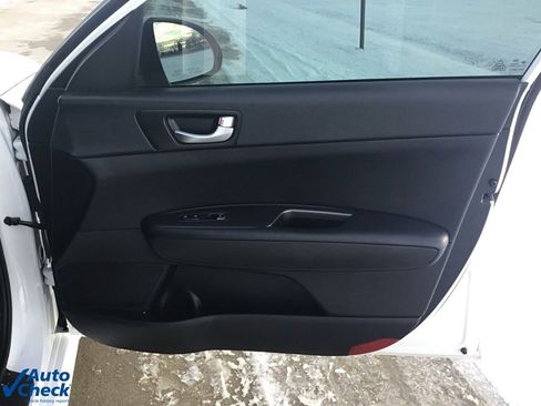 Used 2019 Kia Optima LX image 20