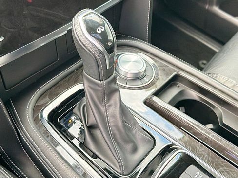 Used 2023 INFINITI QX80 Luxe w/ Cargo Package image 32