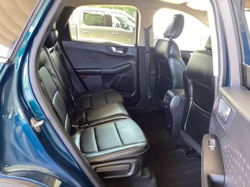 Used 2020 Ford Escape Titanium AWD/4WD image 39