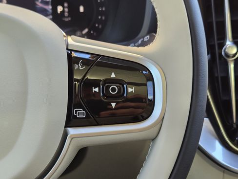 New 2026 Volvo XC90 B6 Ultra image 31