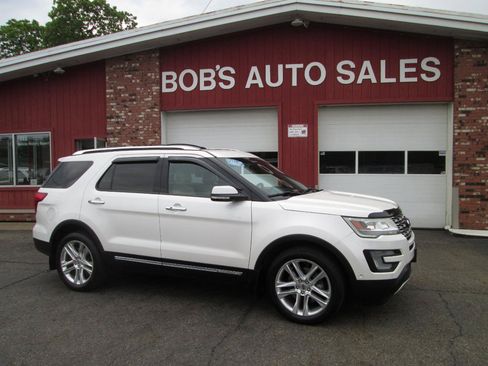 Used 2016 Ford Explorer Limited w/ Equipment Group 301A AWD/4WD image 1