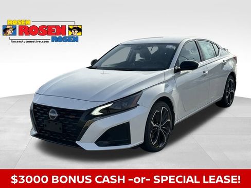 New 2025 Nissan Altima 2.5 SR image 1