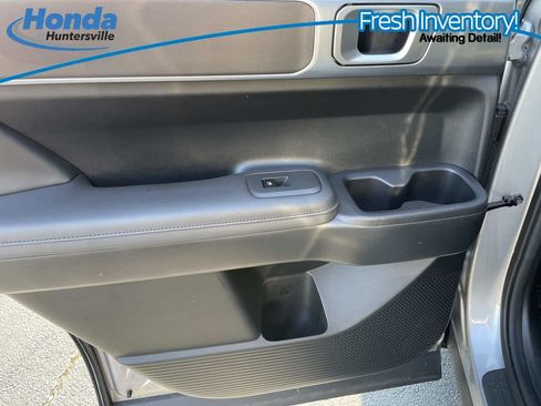 Used 2025 Hyundai Santa Fe SEL FWD image 14
