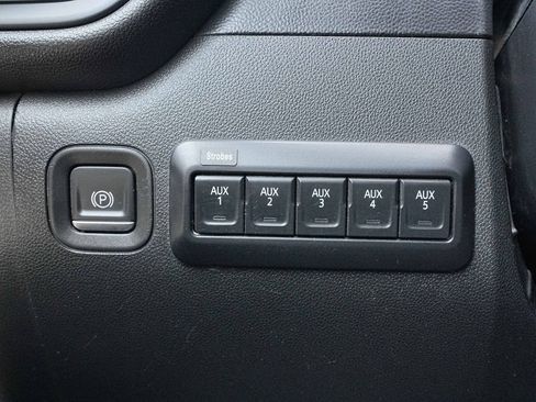 Used 2021 Chevrolet Silverado 2500 W/T w/ WT Fleet Convenience Package AWD/4WD image 35