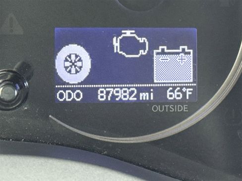 Used 2015 Lexus CT 200h image 23