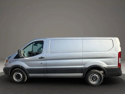 Used 2017 Ford Transit 150 130 Low Roof RWD image 9