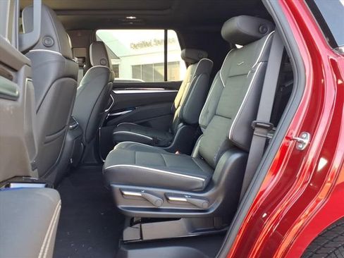 New 2026 Cadillac Escalade Luxury image 8