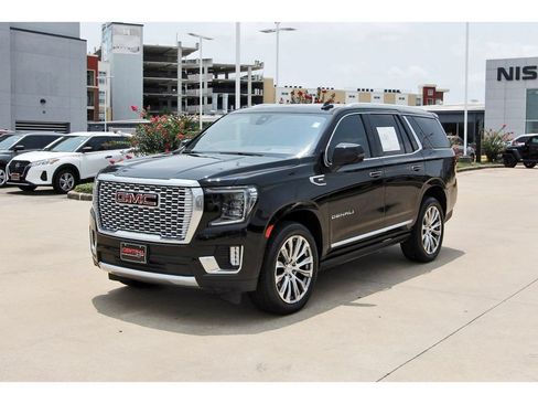 Used 2022 GMC Yukon Denali AWD/4WD image 2