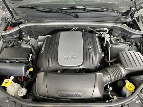 Used 2022 Dodge Durango R/T w/ Blacktop Package AWD/4WD image 40