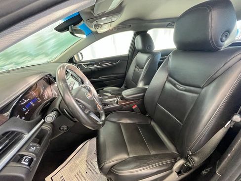 Used 2015 Cadillac XTS Luxury image 10