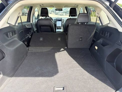 Used 2023 Ford Edge SEL w/ Convenience Package AWD/4WD image 12