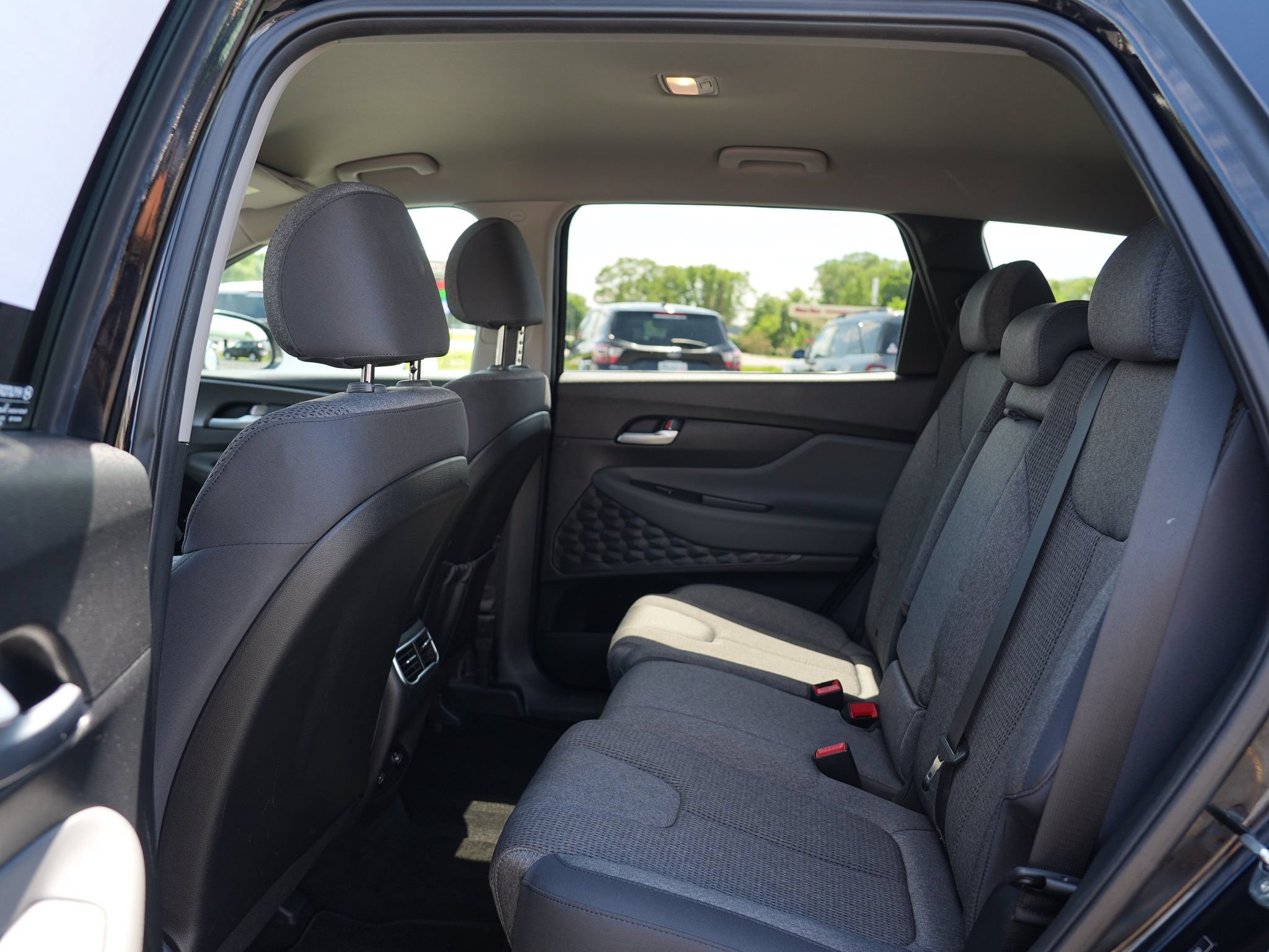 Used 2021 Hyundai Santa Fe SE AWD/4WD image 19