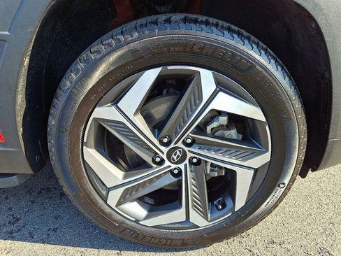Used 2023 Hyundai Tucson Limited w/ Cargo Package AWD/4WD image 8