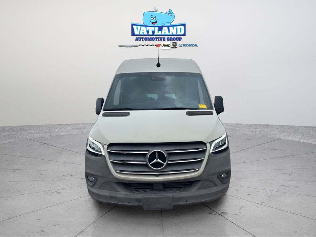 Used 2020 Mercedes-Benz Sprinter 2500 image 8