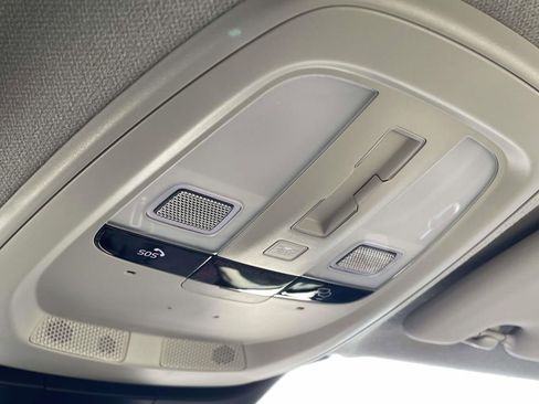 New 2026 Volvo XC40 B5 Plus w/ Protection Package Premier image 22