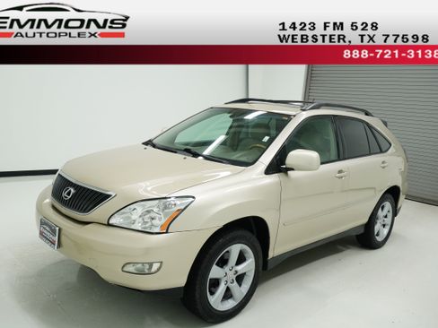 Used 2005 Lexus RX 330 FWD image 1