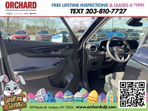 Used 2024 Chevrolet TrailBlazer LS w/ LS Convenience Package FWD image 21