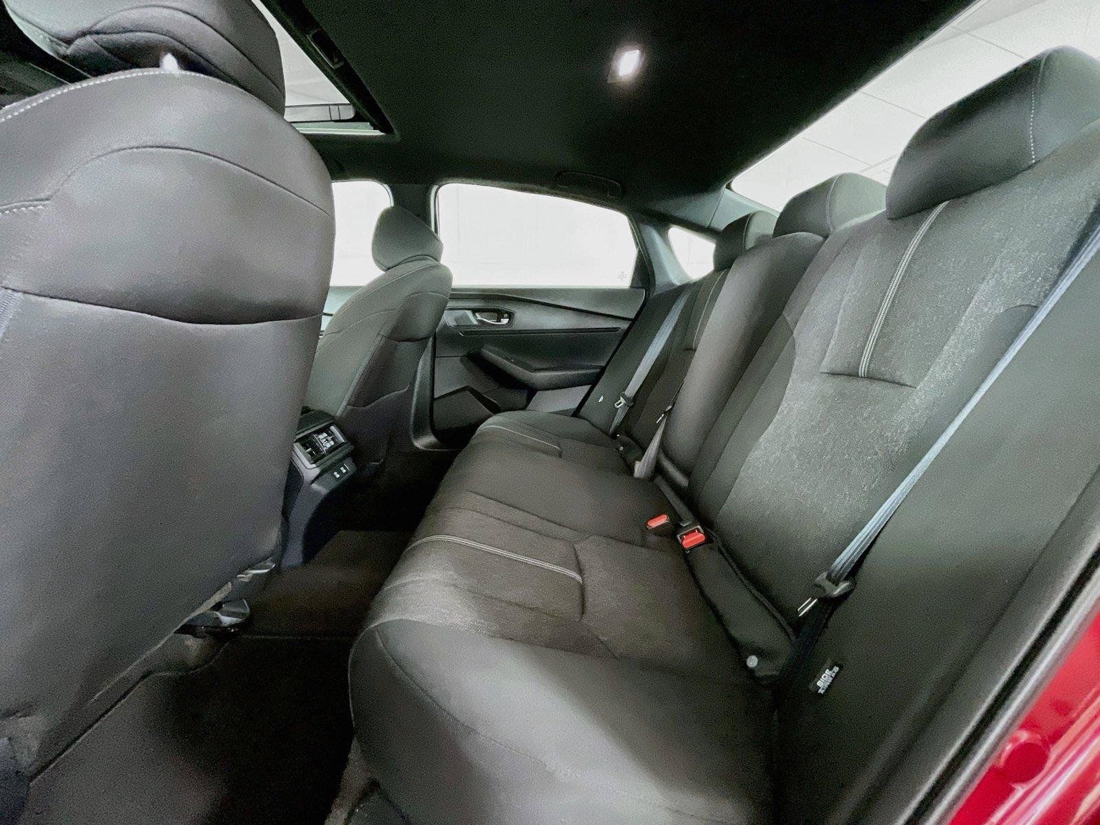 Used 2025 Honda Accord Sport image 27