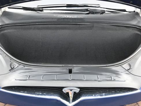 Used 2020 Tesla Model X Long Range AWD/4WD image 43