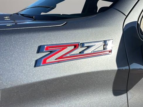 Used 2021 Chevrolet Silverado 1500 RST w/ Z71 Off-Road Package image 38