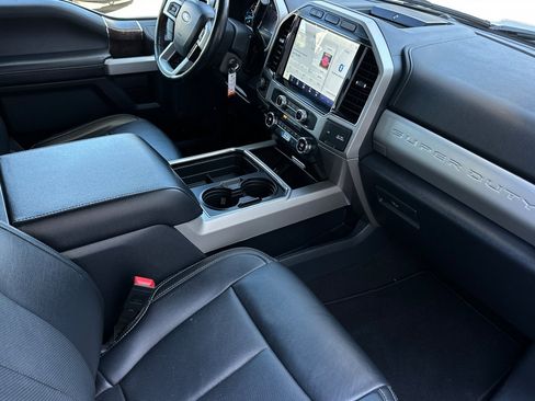 Used 2022 Ford F250 Lariat w/ Lariat Value Package image 14