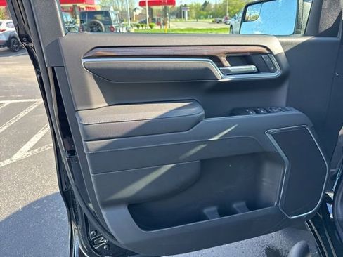 New 2026 Chevrolet Silverado 1500 RST w/ RST Select Package AWD/4WD image 10
