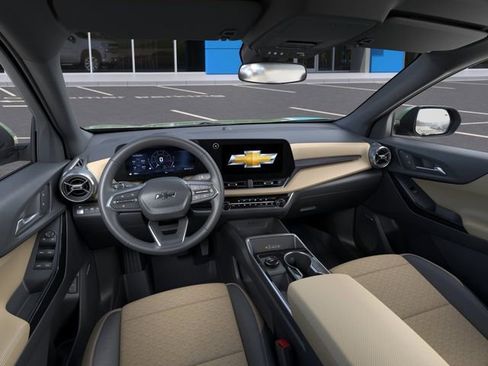 New 2026 Chevrolet Equinox ACTIV w/ LPO, Floor Liner Package AWD/4WD image 15