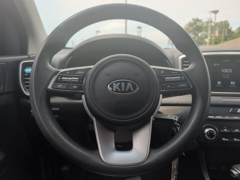 Used 2020 Kia Sportage LX FWD image 11