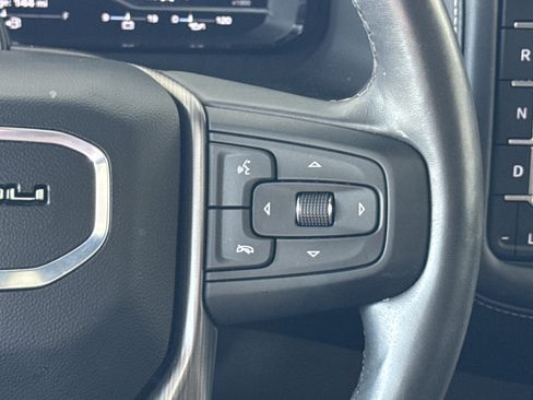 Used 2024 GMC Yukon Denali Ultimate AWD/4WD image 44