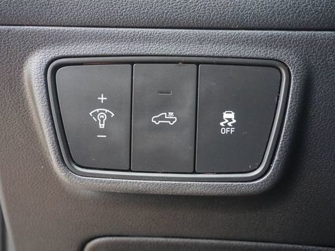 Used 2022 Hyundai Santa Cruz SEL FWD image 17
