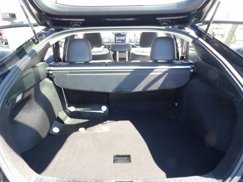 Used 2022 Toyota Prius XLE FWD image 32