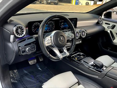Used 2021 Mercedes-Benz A 35 AMG 4MATIC image 15