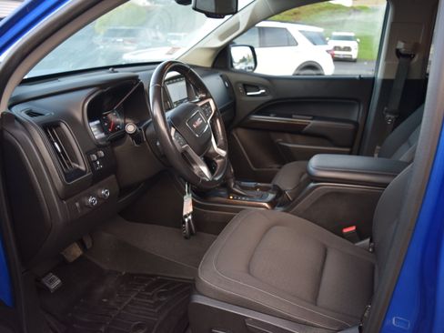 Used 2019 GMC Canyon SLE w/ Trailering Package AWD/4WD image 10