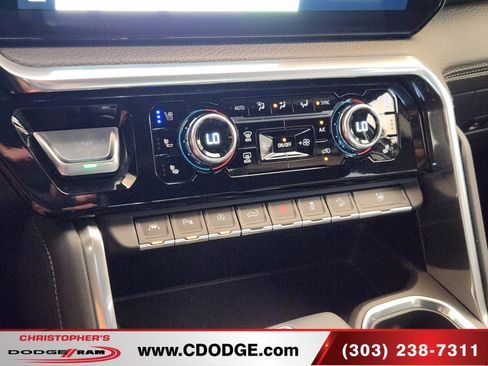 Used 2023 GMC Sierra 1500 Denali w/ Technology Package AWD/4WD image 25