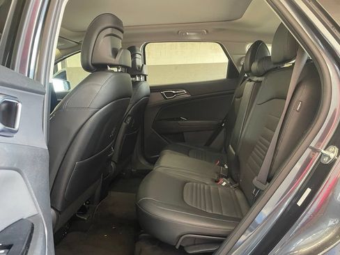 Used 2025 Kia Sportage SX FWD image 17