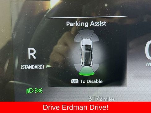 Used 2025 Nissan Kicks SR AWD/4WD image 33