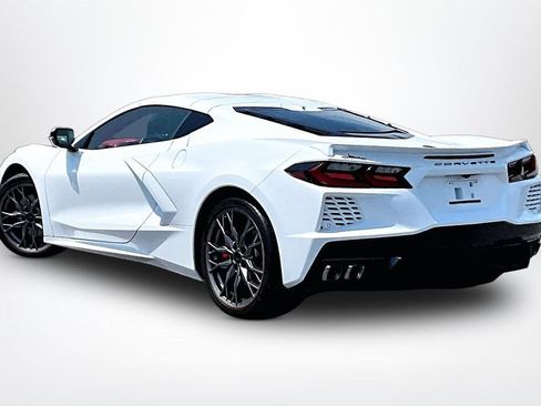 Used 2024 Chevrolet Corvette Stingray Premium Cpe w/ Battery Protection Package RWD image 5