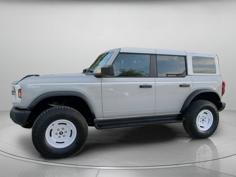 Used 2026 Ford Bronco Heritage Edition AWD/4WD image 15